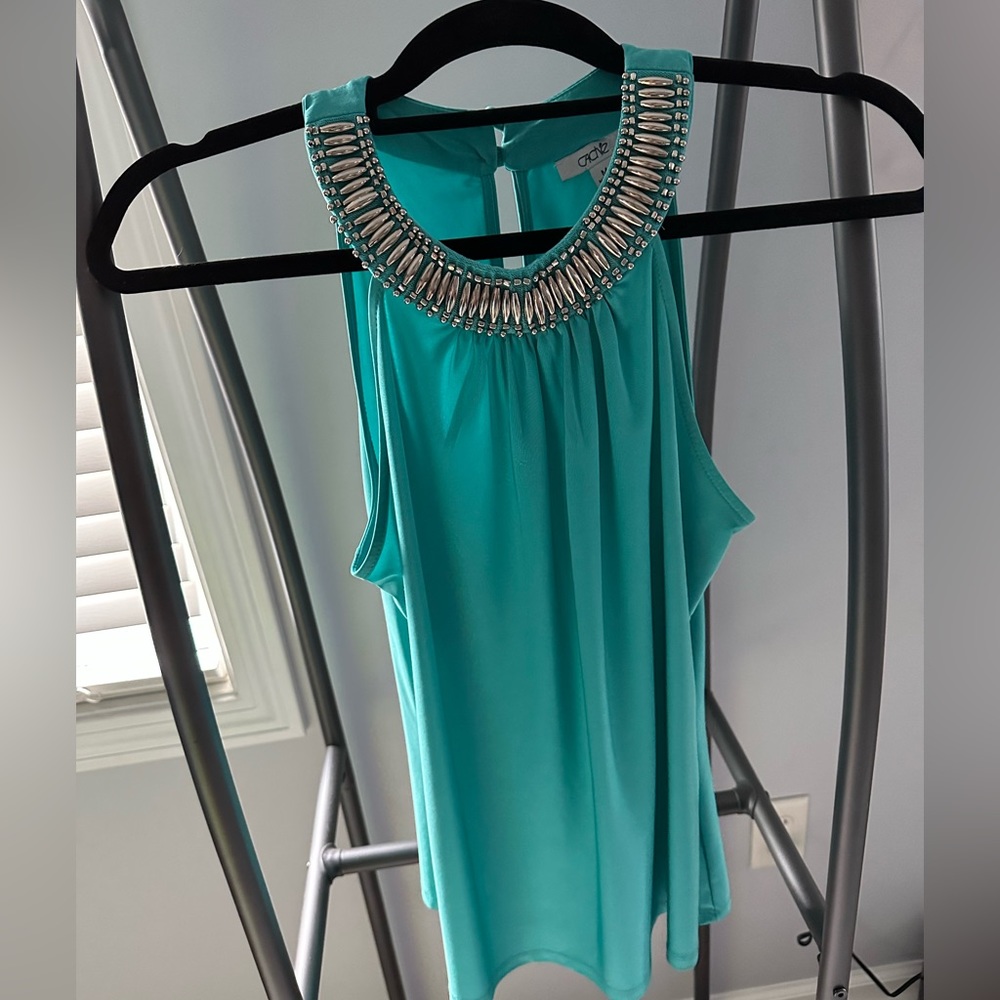 M Cache beaded tank